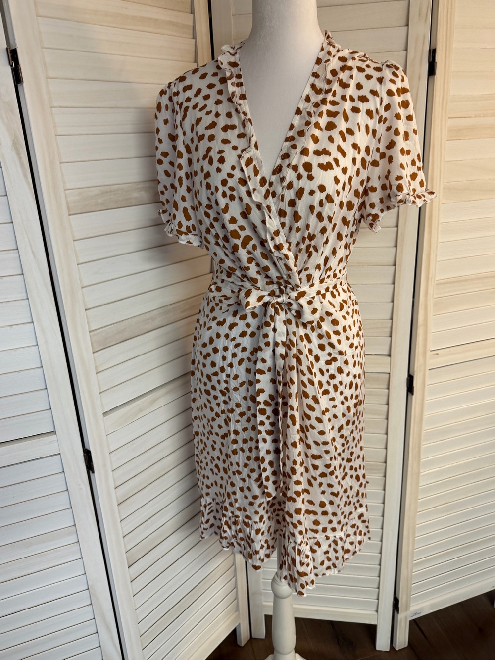 Summer Mini Dress ruffle neck, sleeves, hem Sz XL NWOT BRAND NEW NEVER WORN